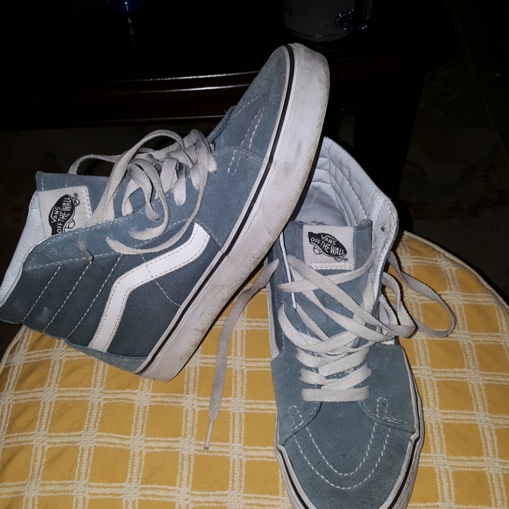 vans - Picture 2 of 2